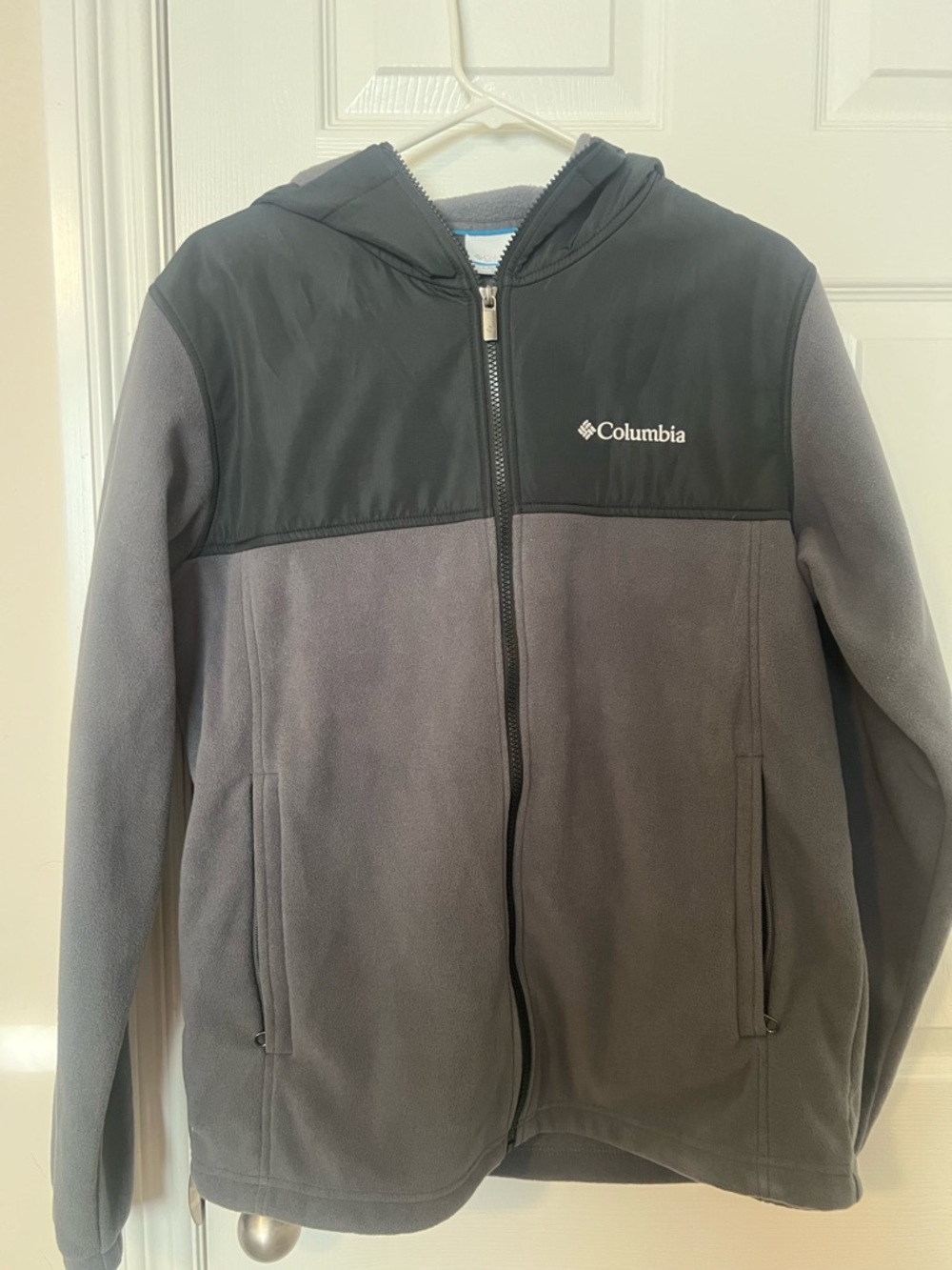 Columbia Gray and Black Hooded Fleece Jacket